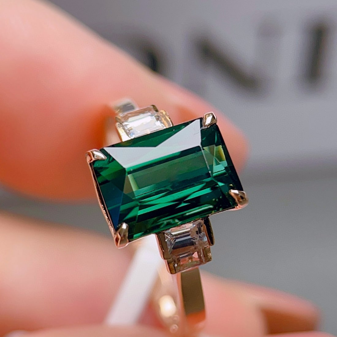 14k Gold 3 Ct Natural Tourmaline & Sapphire Ring - 4