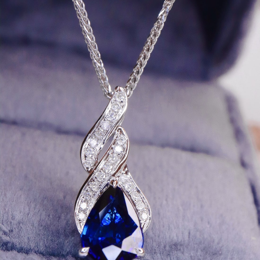 14k Gold 1.79 Ctw Natural Sapphire & Diamond Pendant( Without Chain ) - 5