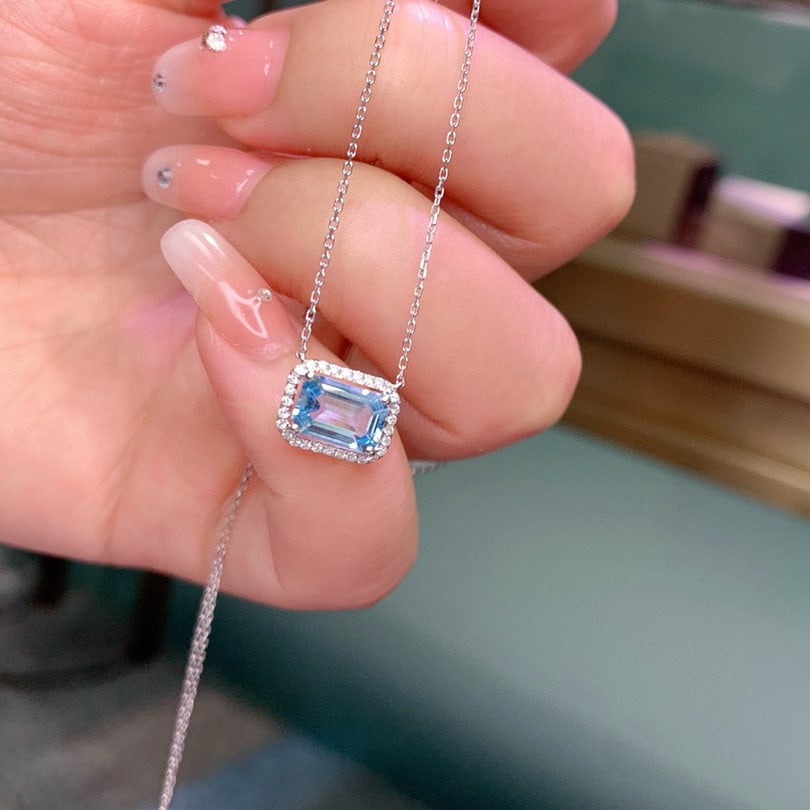 14k Gold 1.18 Ctw Natural Aquamarine & Diamond Necklace - 4