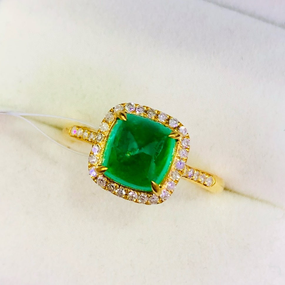 14k Gold 2.8 Ct Vivid Green Natural Emerald & Diamond Ring - 4