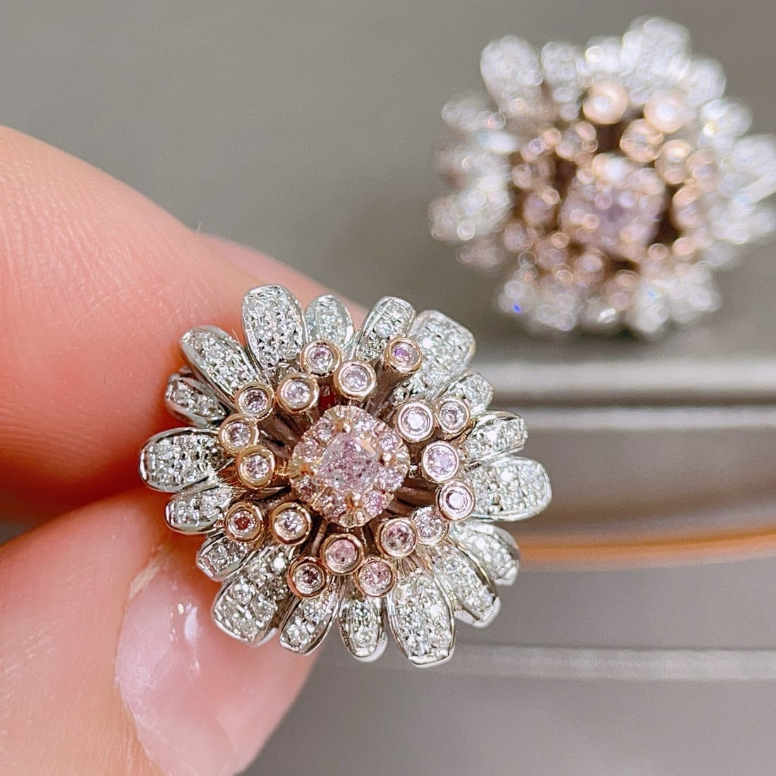 14k Gold 0.80 Ctw Natural Pink Diamond & Diamond & Flowers Earrings - 2