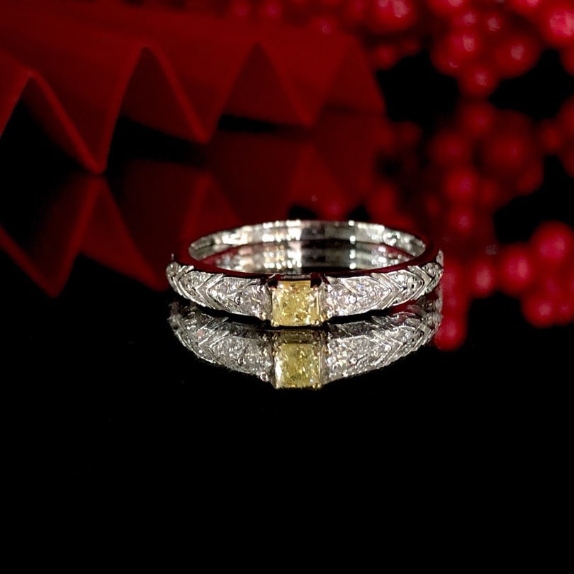 14k Gold 0.33 Ctw Natural Yellow Diamond & Diamond Ring: Ref:230941179 // gold content:14k gold // ring size:7. 25us // // main gemstone:yellow diamond // shape:cushion // carat weight:0. 15ct // color:yellow // treatment:natural // // adjacent gemstone 2 :