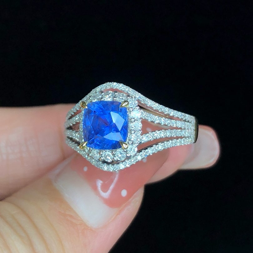 14k Gold 2.78 Ctw Natural Sapphire & Diamond Ring - 2