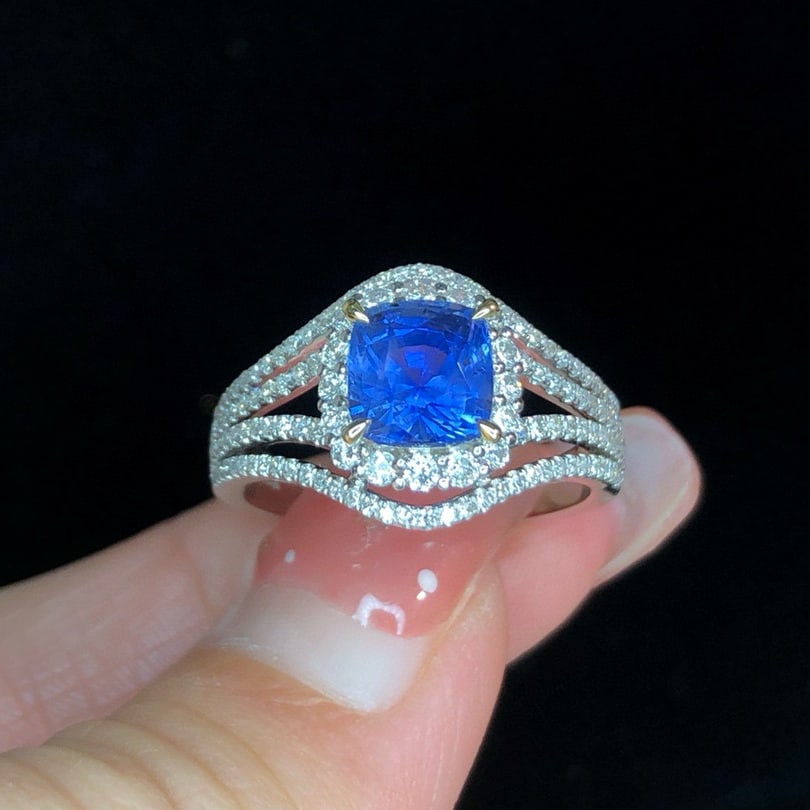 14k Gold 2.78 Ctw Natural Sapphire & Diamond Ring - 4