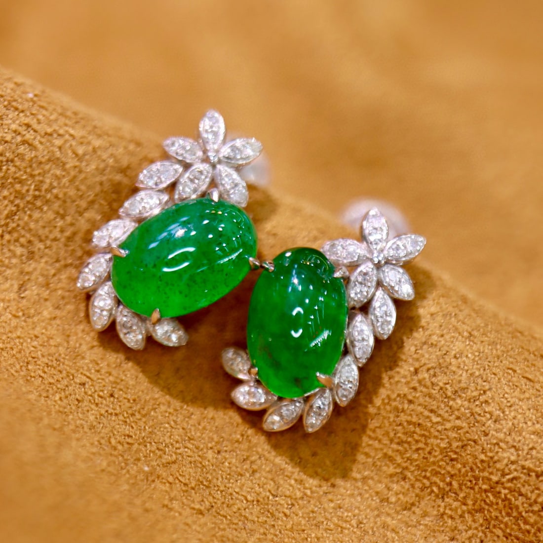 14k Gold 3.29 Ctw Vivid Green Natural Emerald & Diamond Earrings - 2