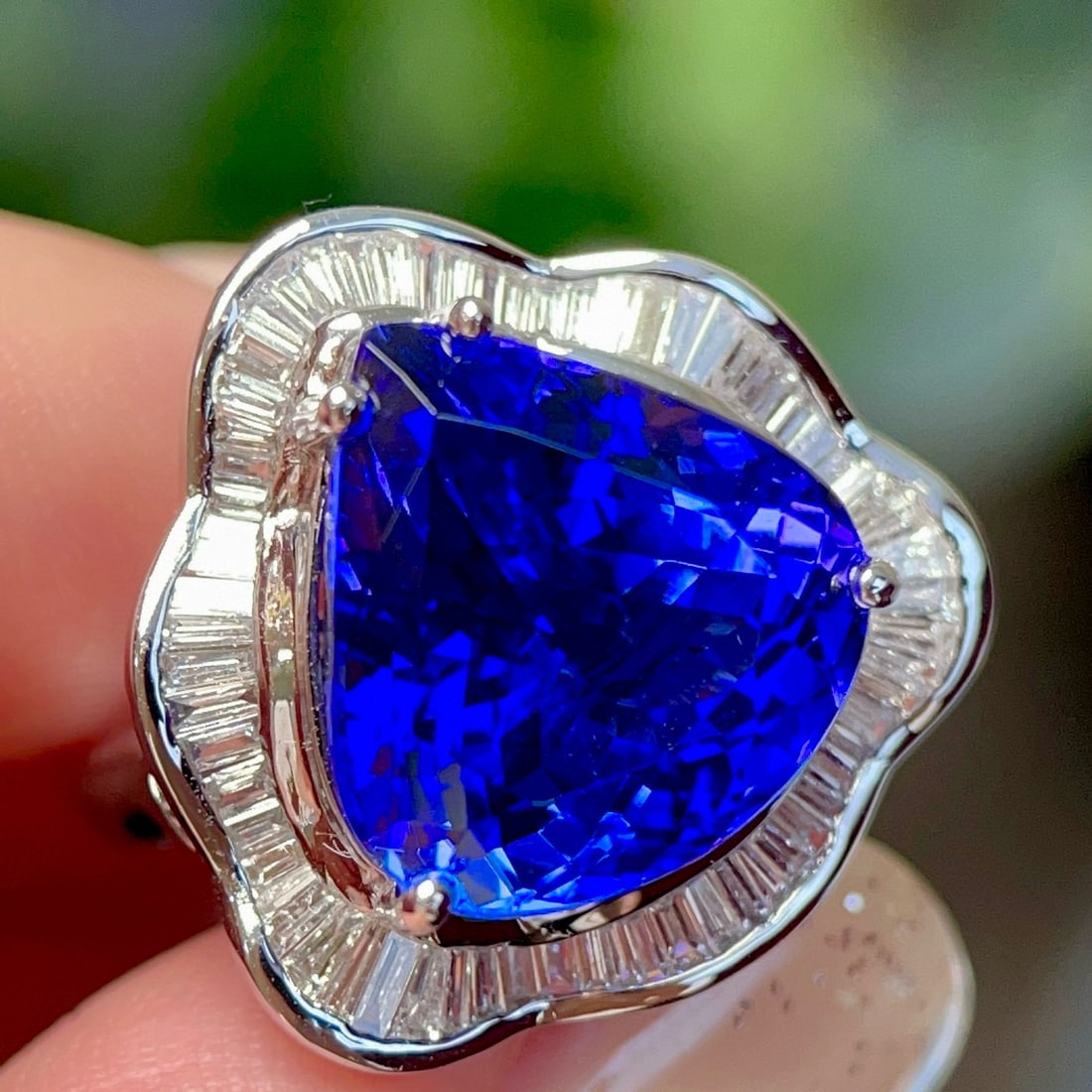 14k Gold 12.3 Ct Natural Tanzanite & Diamond Ring/pendant( Without Chain ) - 4