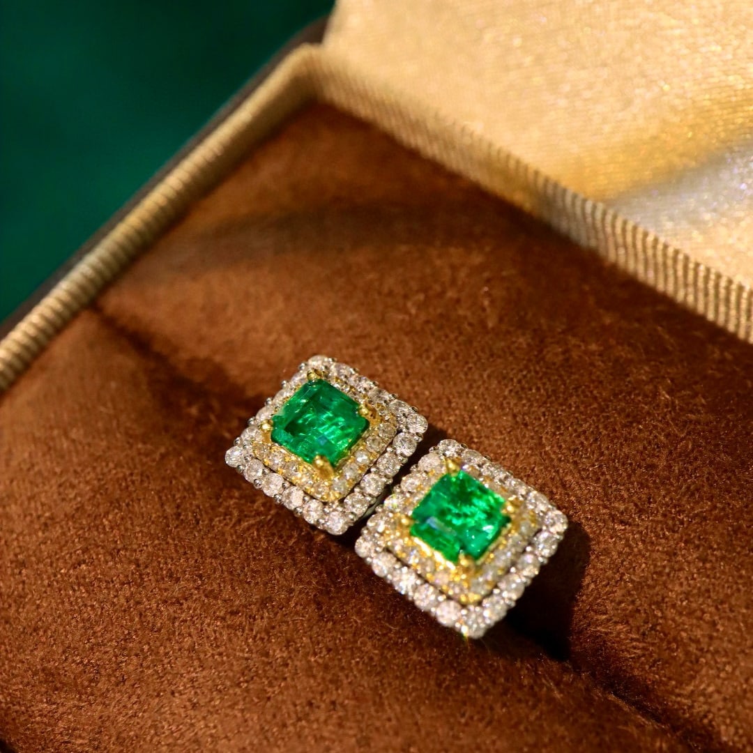 14k Gold 1.73 Ctw Vivid Green Natural Emerald & Diamond Earrings - 5