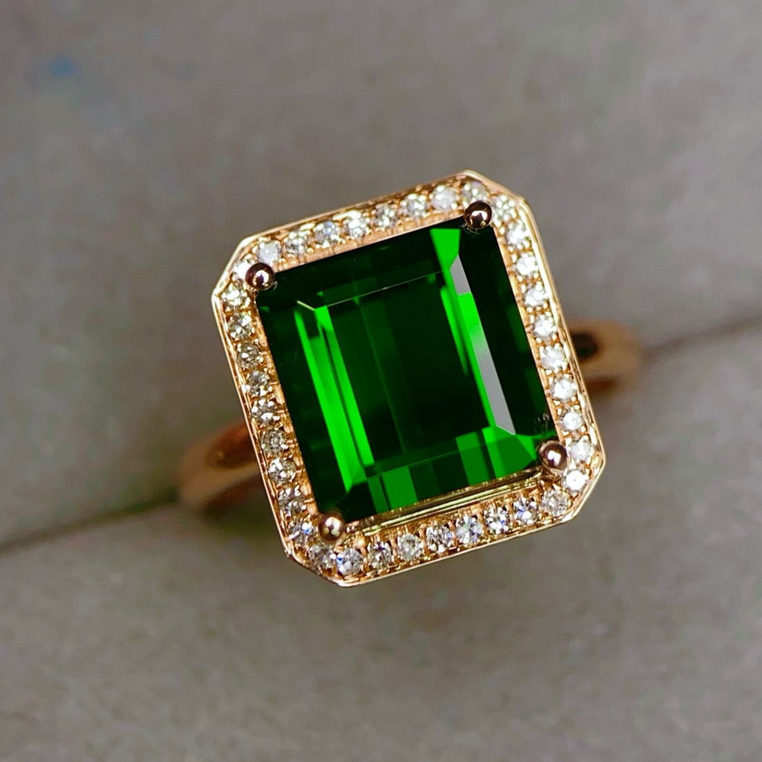 14k Gold 5.24 Ctw Natural Tourmaline & Diamond Ring - 2