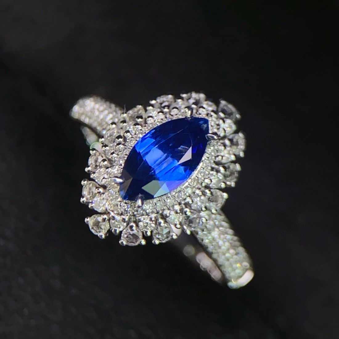 14k Gold 1.15 Ct Natural Sapphire & Diamond & Sapphire Ring - 5