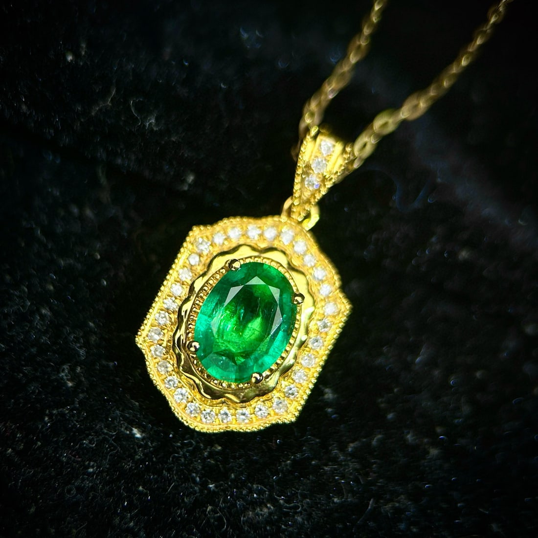 14k Gold 1.27 Ctw Vivid Green Natural Emerald & Diamond Pendant( Without Chain ) - 2