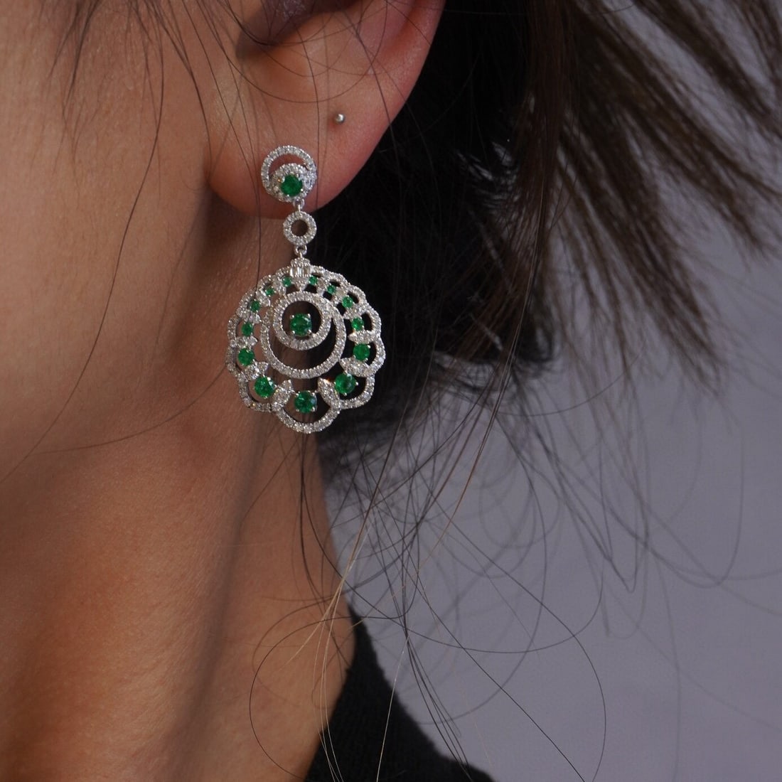 14k Gold 2.61 Ctw Vivid Green Natural Emerald & Diamond Earrings - 5