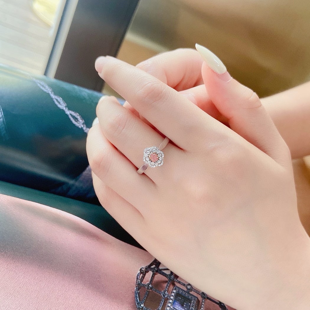 14k Gold 0.17 Ctw Natural Pink Diamond & Diamond Ring - 3