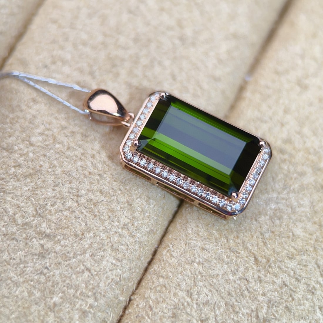 14k Gold 4.65 Ctw Natural Tourmaline & Diamond Pendant( Without Chain ) - 4