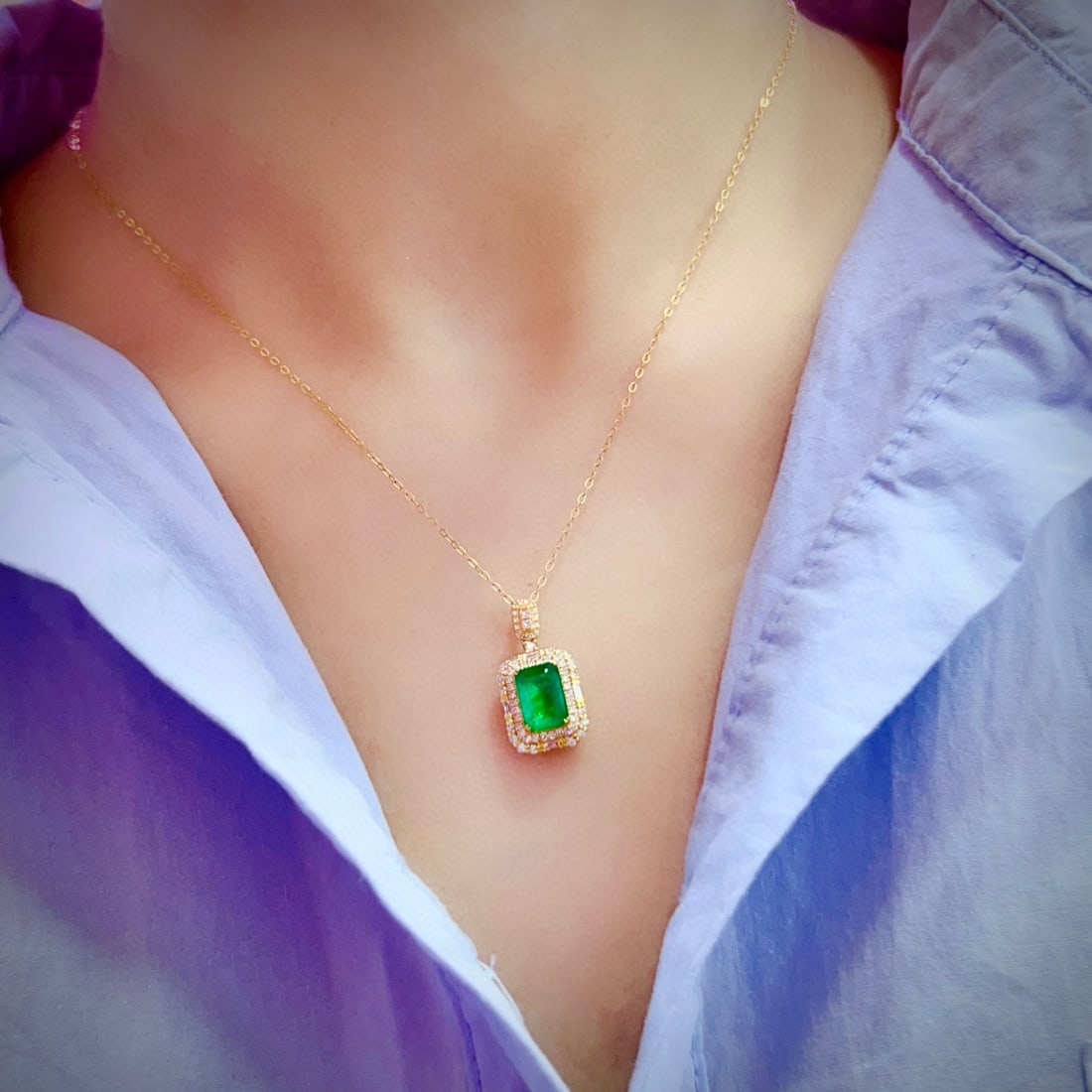 14k Gold 2.21 Ctw Vivid Green Natural Emerald & Diamond Pendant( Without Chain ) - 5
