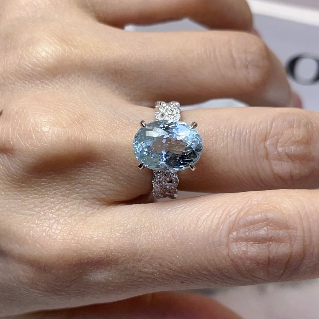 14k Gold 7.73 Ctw Natural Aquamarine & Diamond Ring - 2