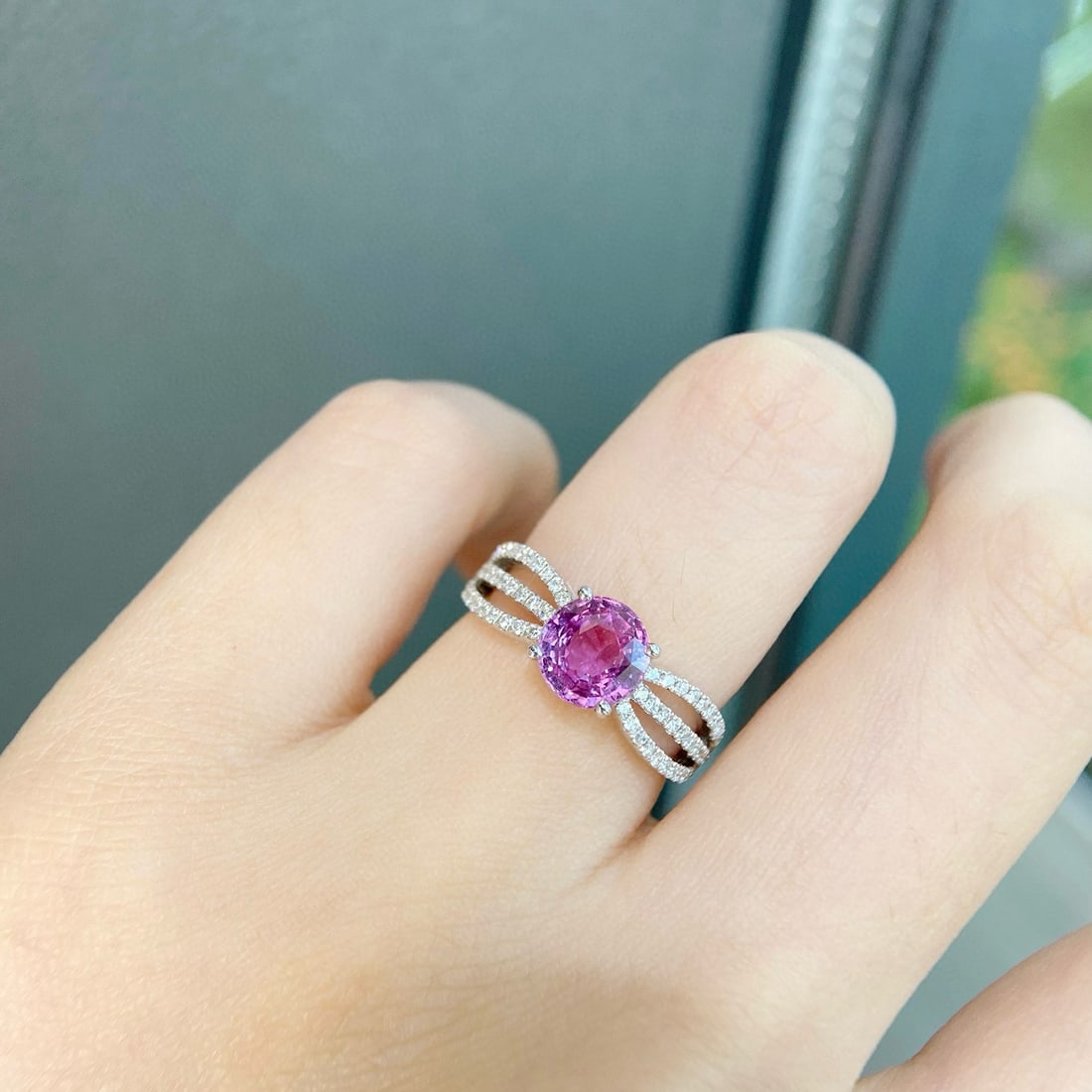 14k Gold 1.80 Ctw Natural Padparadscha Sapphire & Diamond Ring - 4