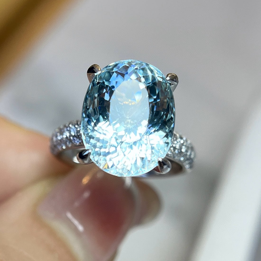 14k Gold 9.08 Ctw Natural Aquamarine & Diamond Ring - 7