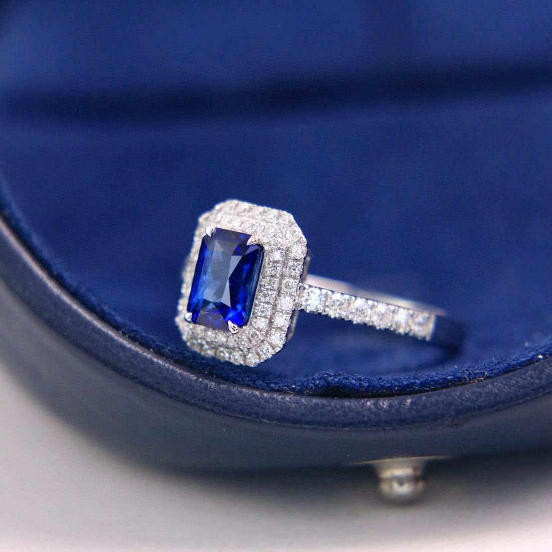 14k Gold 1.46 Ctw Natural Sapphire & Diamond Ring - 3