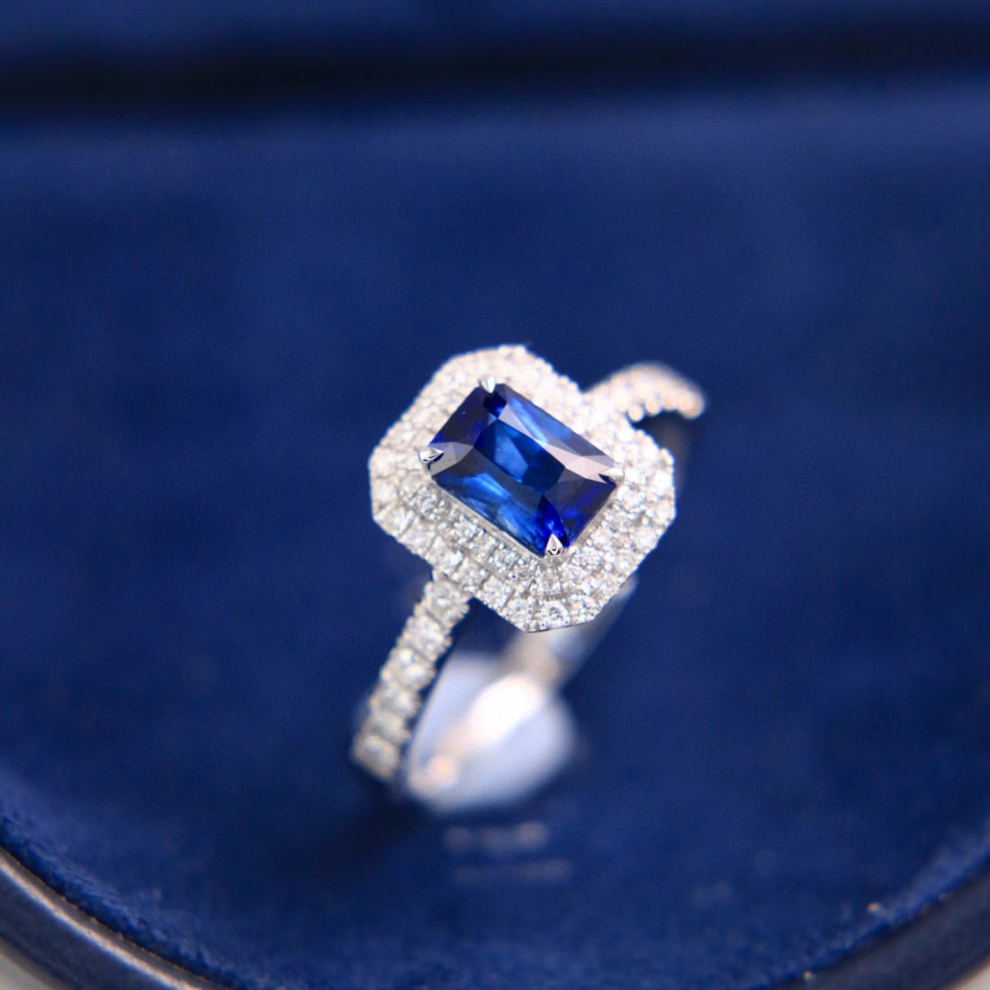 14k Gold 1.46 Ctw Natural Sapphire & Diamond Ring - 4