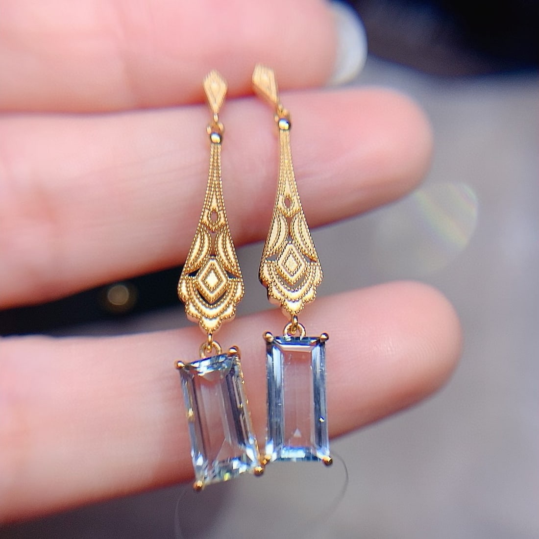 14k Gold 2.00 Ct Natural Aquamarine Earrings - 5