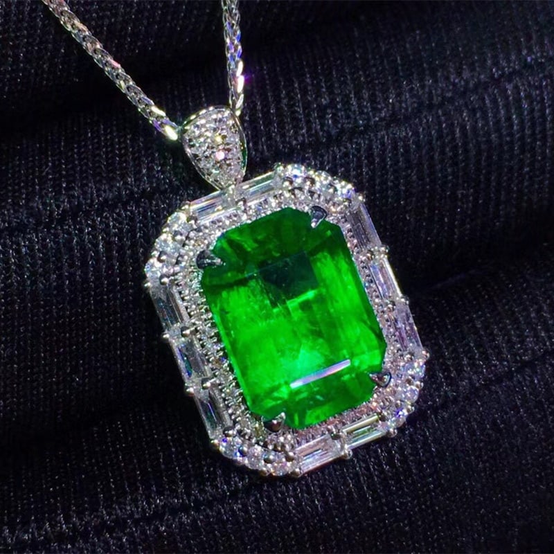 14k Gold 3.73 Ct Vivid Green Natural Emerald & Diamond Ring/pendant( Without Chain ) - 3