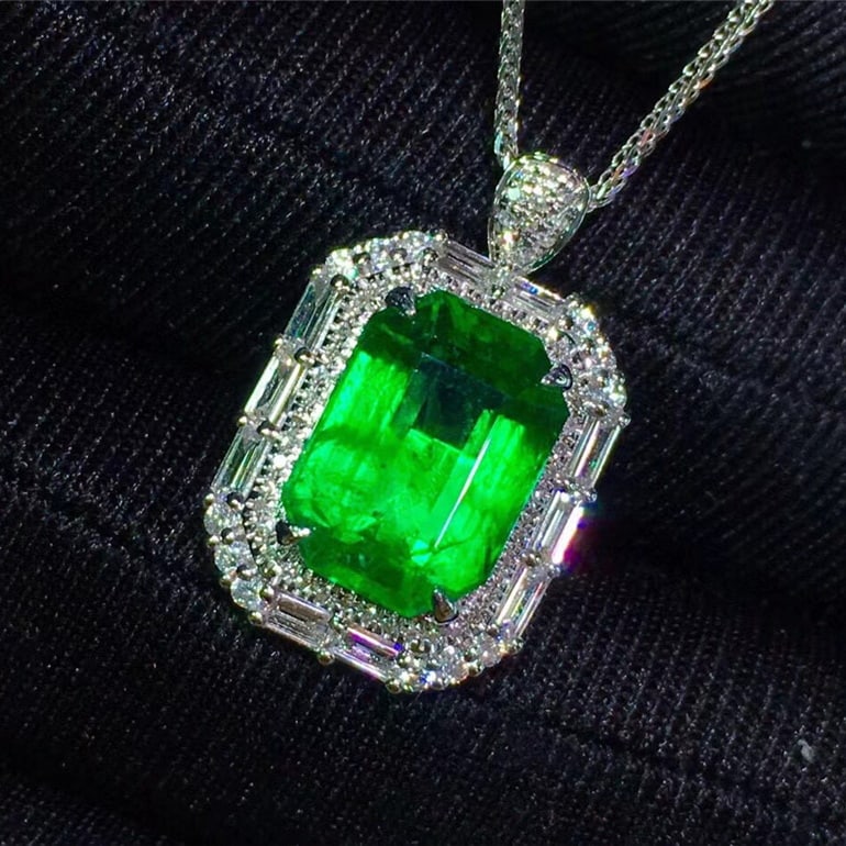 14k Gold 3.73 Ct Vivid Green Natural Emerald & Diamond Ring/pendant( Without Chain ) - 7