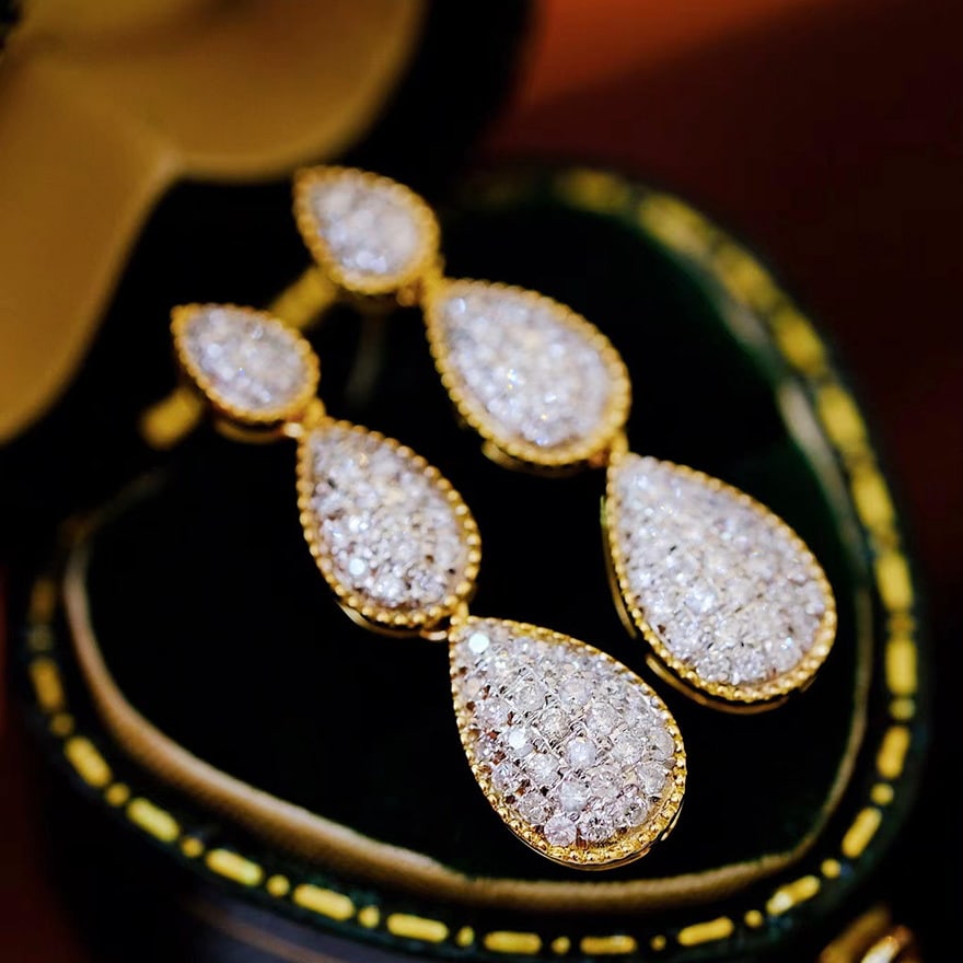 14k Gold 0.66 Ct Natural H Diamond Earrings: Ref:230939003 // gold content:14k gold // main gemstone:diamond // shape:round // carat weight:0. 66ct // clarity grade:vs-si // color:h // treatment:natural // cut grade:g // Condition: NewLow