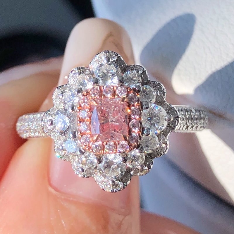 14k Gold 0.26 Ct Natural Pink Diamond & Diamond Ring - 3