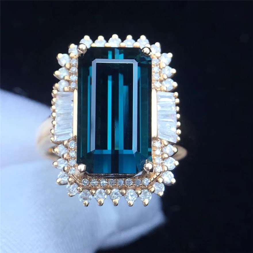 14k Gold 7.5 Ct Natural Tourmaline & Diamond Ring: Ref:230939032 // gold content:14k gold // ring size:7. 25us // // main gemstone:tourmaline // shape:octagonal // carat weight:7. 5ct // color:blue // treatment:natural // // adjacent gemstone 2 : diam