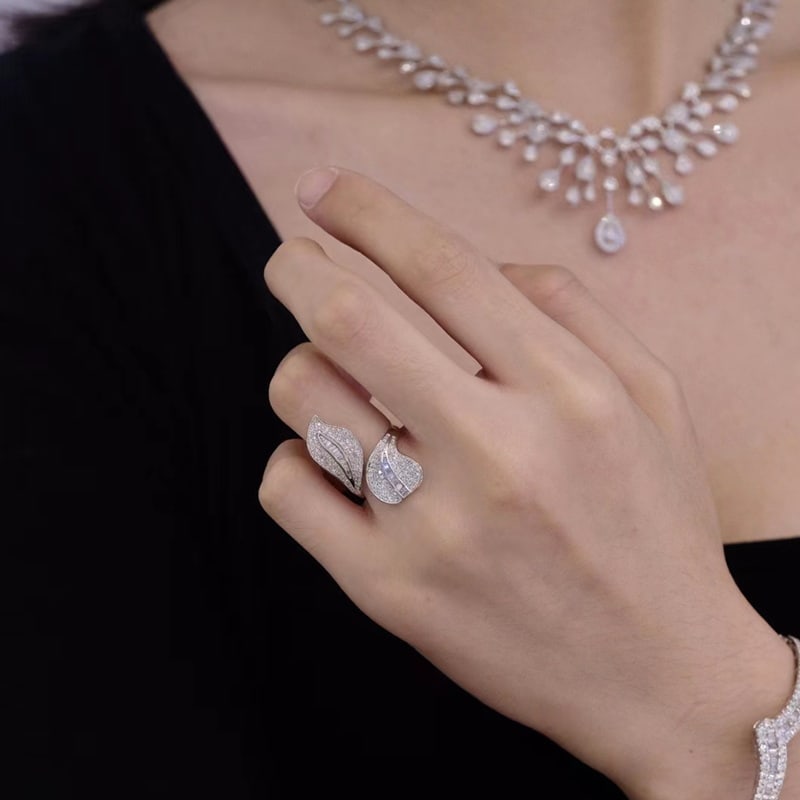 14k Gold 0.73 Ct Natural H Diamond Ring - 4