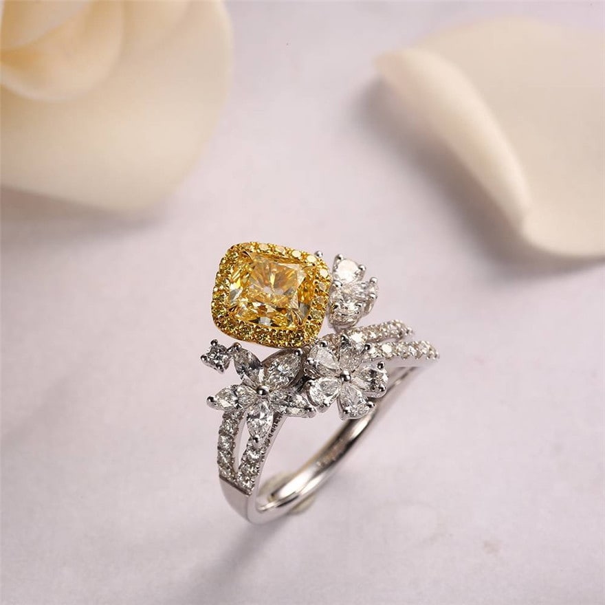 14k Gold 1 Ct Natural Yellow Diamond & Diamond Ring - 4