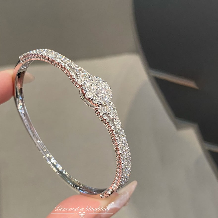 14k Gold 3 Ct Natural H Diamond Bangle - 3