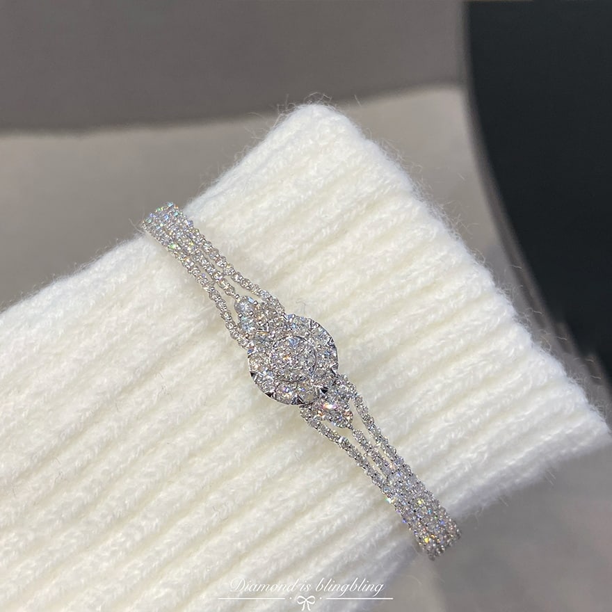 14k Gold 3 Ct Natural H Diamond Bangle - 7