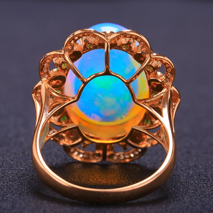 14k Gold 7.83 Ctw Natural Opal & Diamond Ring - 8
