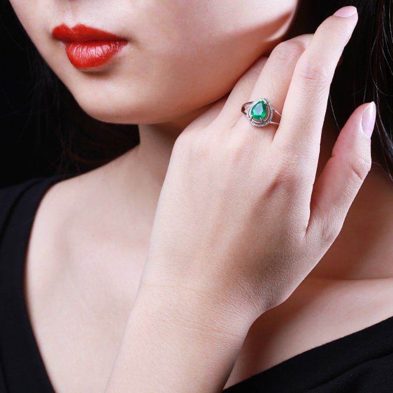 14k Gold 1.85 Ctw Vivid Green Natural Emerald & Diamond Ring - 4