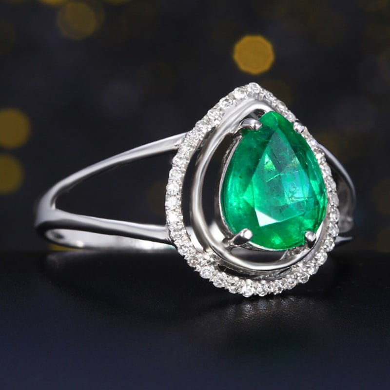 14k Gold 1.85 Ctw Vivid Green Natural Emerald & Diamond Ring - 5