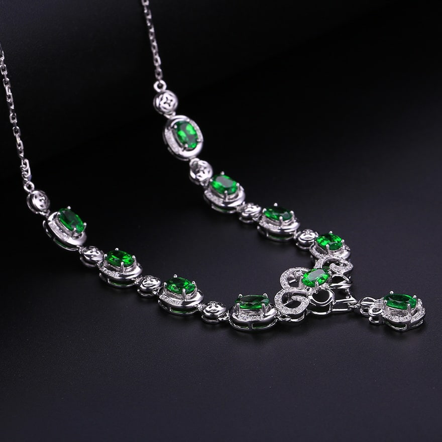 14k Gold 6.47 Ctw Vivid Green Natural Tsavorite & Diamond Necklace - 5