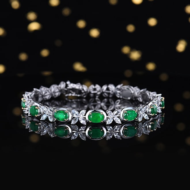 14k Gold 8.44 Ctw Vivid Green Natural Emerald & Sapphire Bracelet - 5