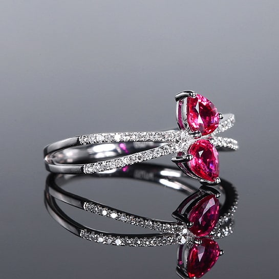 14k Gold 0.77 Ctw Natural Ruby & Diamond Ring - 5