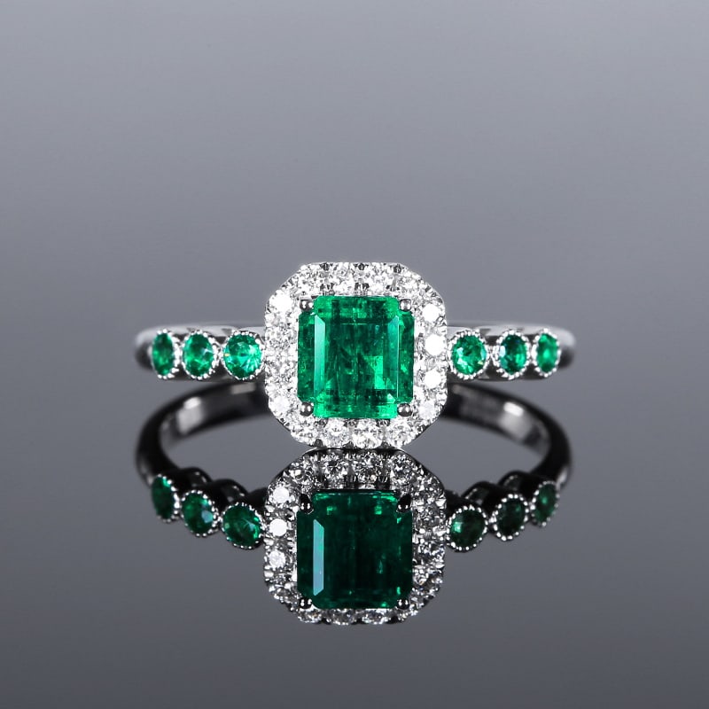 14k Gold 1.11 Ctw Natural Emerald & Diamond Ring: Ref:230939145 // gold content:14k gold // ring size:7. 25us // // main gemstone:emerald // shape:multiply // carat weight:0. 95ct // color:green // treatment:natural // // adjacent gemstone 2 : diamon