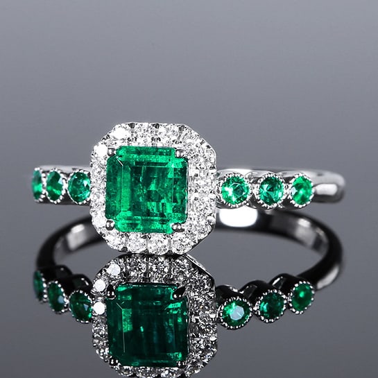 14k Gold 1.11 Ctw Natural Emerald & Diamond Ring - 4
