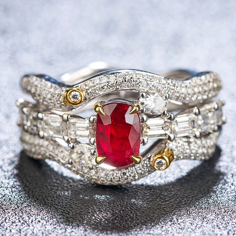 14k Gold 1.99 Ctw Natural Ruby & Diamond Ring: Ref:230939157 // gold content:14k gold // ring size:7. 25us // // main gemstone:ruby // shape:cushion // carat weight:1. 03ct // color:pigeonblood red // treatment:natural // // adjacent gemstone 2 :