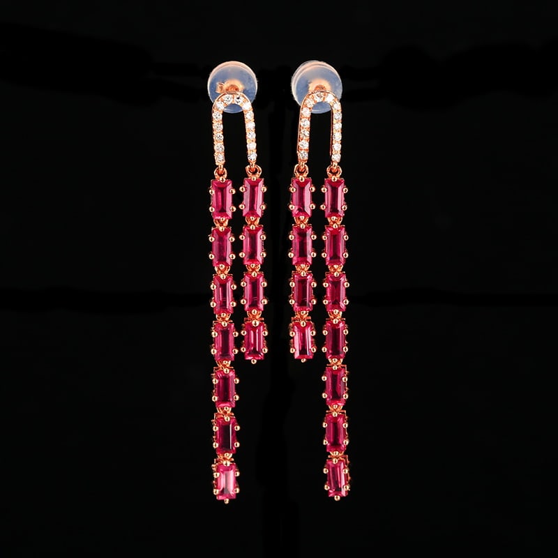 14k Gold 2.86 Ctw Natural Ruby & Diamond Earrings: Ref:230939188 // gold content:14k gold // main gemstone:ruby // shape:rectangle // carat weight:2. 72ct // color:red // treatment:natural // // adjacent gemstone 2 : diamond // number of stones:28