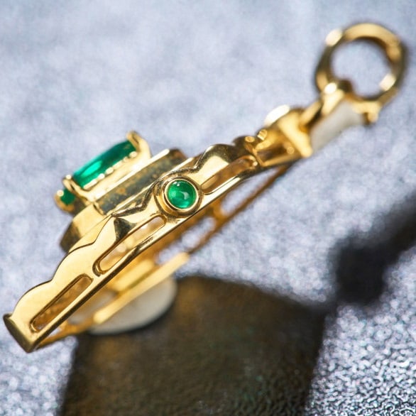 14k Gold 0.69 Ctw Vivid Green Natural Emerald & Diamond Pendant( Without Chain ) - 8