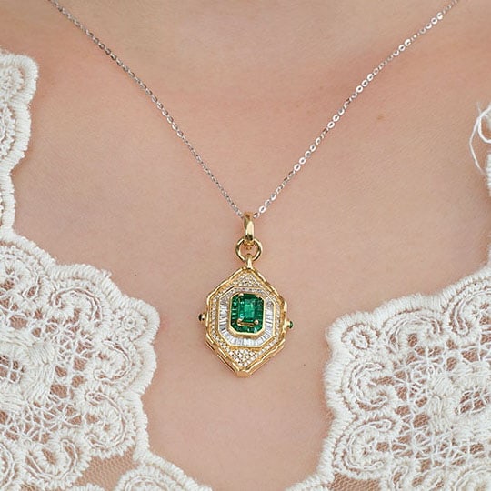 14k Gold 0.69 Ctw Vivid Green Natural Emerald & Diamond Pendant( Without Chain ) - 9