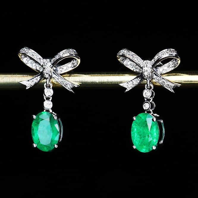 14k Gold 1.52 Ctw Vivid Green Natural Emerald & Diamond Earrings - 4