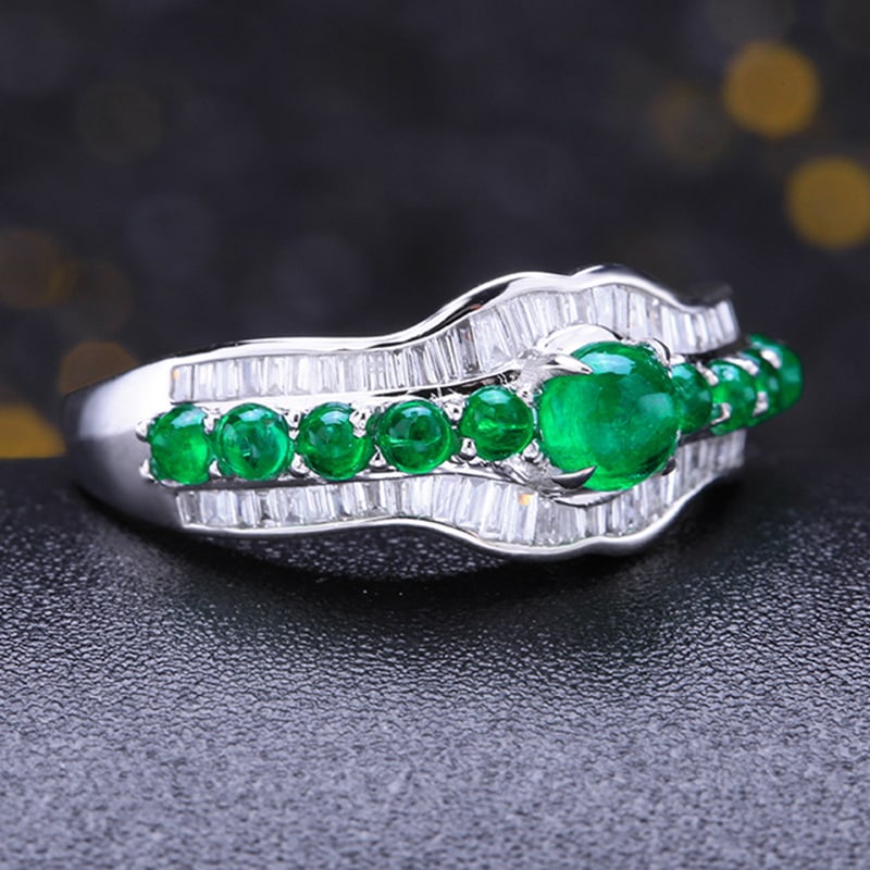 14k Gold 1.32 Ctw Vivid Green Natural Emerald & Diamond Ring - 5