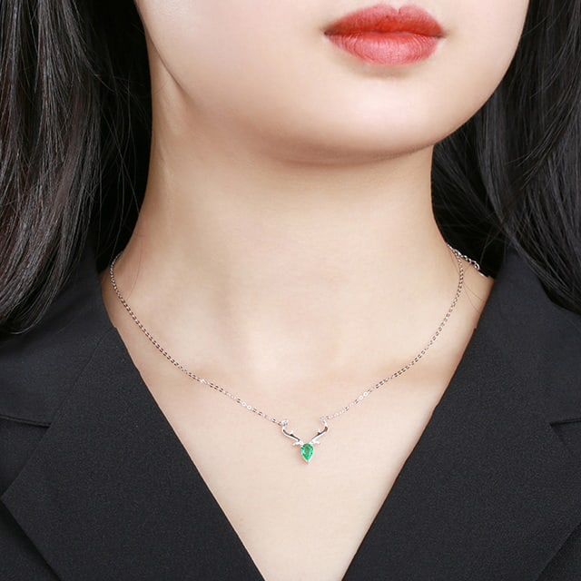 14k Gold 0.42 Ctw Vivid Green Natural Emerald & Diamond Necklace - 3