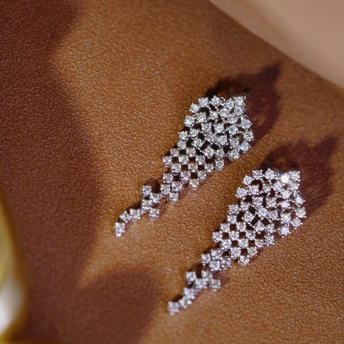 14k Gold 2.20 Ct Natural H Diamond Earrings - 4