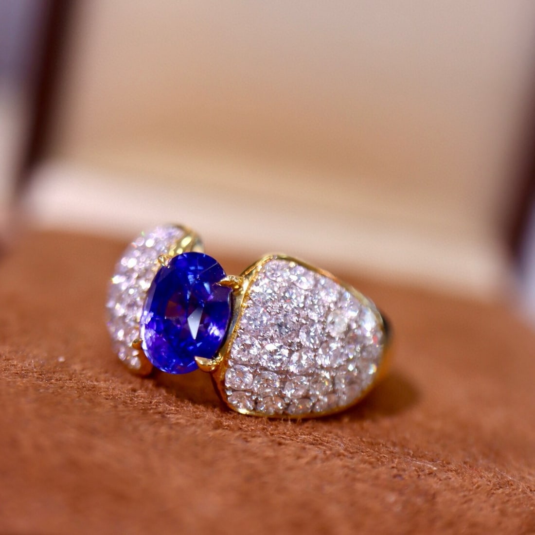 14k Gold 3.86 Ctw Natural Sapphire & Diamond Ring - 2